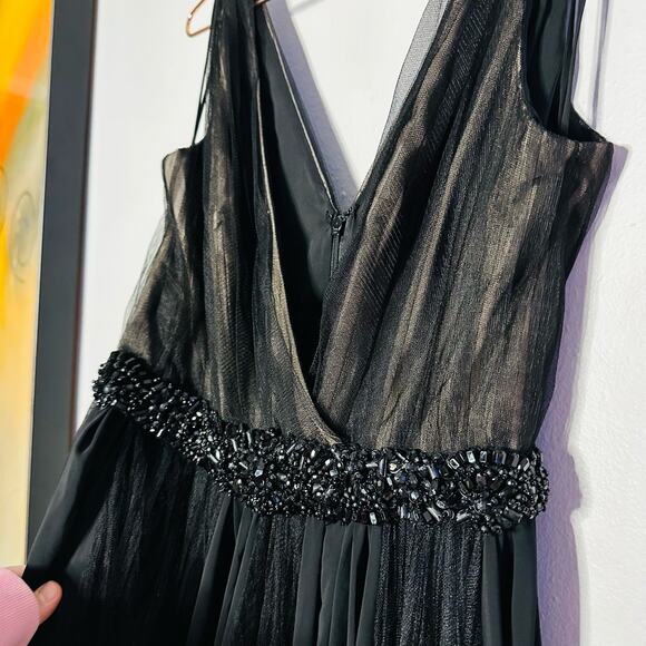 Badgley Mischka Black pleated Tulle Chiffon V-neck Gown size 2 - Picture 5 of 16